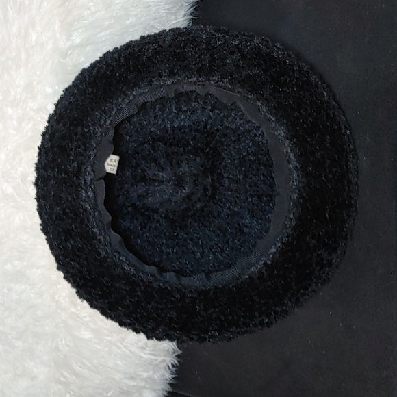 Vintage Eaton Trilby Black with Gold Cord Chenille Hat - Picture 6 of 11